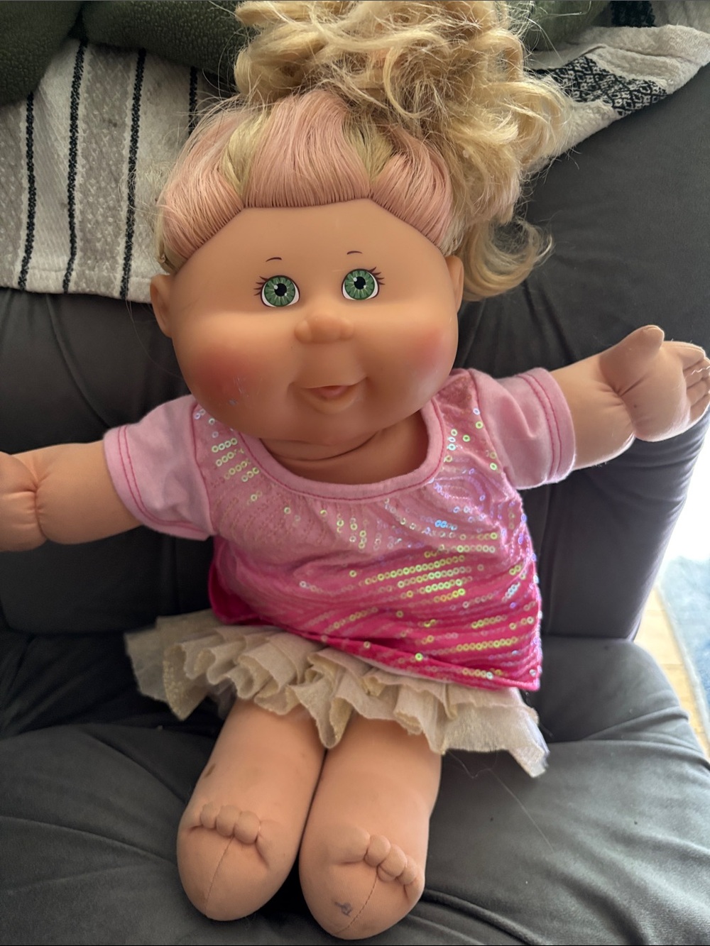 2004 PlayAlong Cabbage Patch kid / she needs a good cleaning